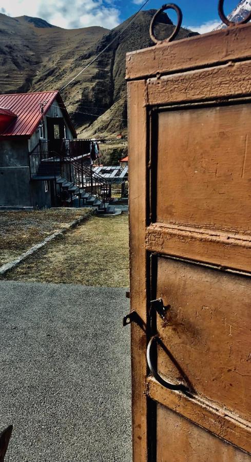 Guest House Chavchavadze N23 Kazbegi Eksteriør bilde